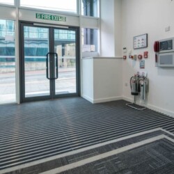 office cleaning carpet cleaning
